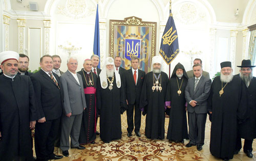 Урочиста зустріч членів ВРЦіРО з Президентом України В.Ющенко